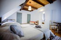 Dreibettzimmer mit Balkon