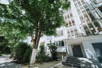 Pet-Friendly 1BR in Downtown - AC & Dishwasher - B&B Chişinău