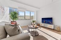 Stylish Westwood Apartment - Steps from UCLA-2 bedroom 2 bath - Chambres d’hôtes Los Angeles