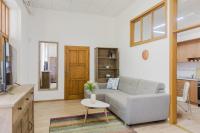 Old Town Hideaway, Košice - B&B
