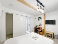 Opale - Centre Historique - Proche gare - Calme - B&B Rennes