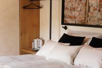 Appartamento con 2 Camere da Letto e Vista Lago