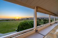 Sunset Haven - Mahia Holiday Home - B&B Mahia