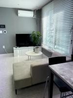 Bright Peaceful 1 BR apt Gangnamdaechi - Bed and Breakfast Seoel