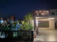 Baliyana Le Lodge - B&B Kuantan