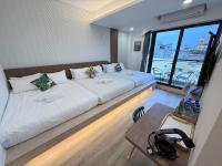 Camera Familiare con Balcone