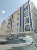 شقة بغرفة نوم وصالة - Luxury bedroom and living Room - B&B Jedda