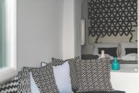 Junior suite with a private jacuzzi & caldera view