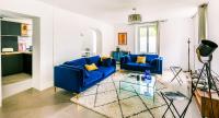 Le Collonges - Spacieux Pied à Terre proche Lyon - B&B