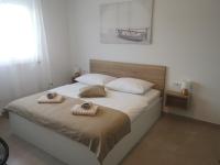 Superior One-Bedroom Apartment