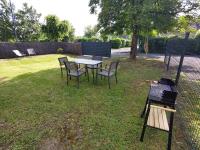 Appartement cosy avec Jardin clôturé - B&B Bretenoux