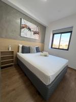 Apartamento 2 quartos em frente ao Allianz com 1 vaga gratuita e piscina no rooftop - B&B São Paulo