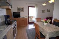 Apartamento de 1 dormitorio con vistas al lago