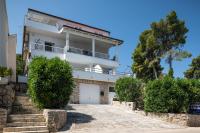 Apartments Dobronic - Chambres d’hôtes Jelsa