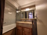 Résidence Le Saint Genix - Appartement 2 pièces - 4 personnes MAE-0383 - Chambres d'hôtes Flassans-sur-Issole