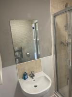 Cozy Room in Wolverhampton City - Bed and Breakfast Wolverhampton