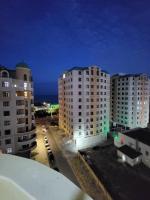 Coastal 2 Bedrooms, 2 Balcones, AC, Wi-Fi, Sumgait Boulevard Park - Ferienwohnung Sumqayıt