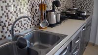 Appartamento con 2 Camere da Letto, Balcone e Vista mare