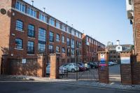 2Bed 2Bath Central Apt - Sleeps 6 - Chambres d’hôtes Hackington