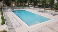 Appartement 3 Chambres, terrasse privée, piscine, parking - Ferienwohnung Saint-Rémy-de-Provence