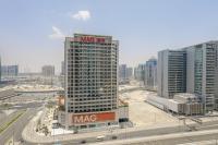 Apartment in Downtown As Dormitory Room for female - B&B Dubai
