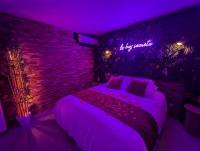 King Room with Spa Bath