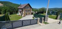 Villa Green Oasis Apartments - Bed and Breakfast Sarajevo