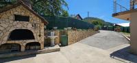Villa Green Oasis With Pool - Ferienwohnung Sarajevo