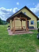 Tęczowe Wzgórze Bieszczady - Ferienwohnung Wołkowyja