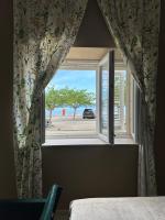 Villa Leo Beach Side - B&B