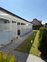 Domki letniskowe Jantarowa 2 - B&B Chłopy