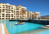 AlDau Heights Modern Studio with Terrace, Mountain & City View - Bed and Breakfast Hurghada
