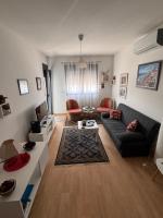 Flower and Love Flat Next to centar of podgorica - B&B Podgorica