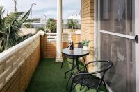 Coastal getaway, tropical palms in Dee Why - Ferienwohnung Dee Why