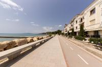 Apartment Caricia complex Carpe Diem Balchik - sea view , free parking & swimming pool - B&B Balchik