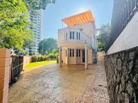 Family Fun Private Pool Villa with KTV, BBQ, PS5, POOL TABLE, KITCHEN just 2-Minute Drive to Tanjung Bungah Beach - Chambres d'hôtes Tanjung Bungah