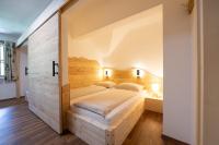 Quadruple Room with Mountain View