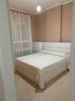 Sani Apartment - Ferienwohnung Golem