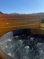 Witowianskie Domki Private Jacuzzi & Mountain View near Zakopane - B&B Dzianisz
