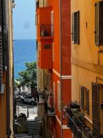 Appartement T3 Place du Marché - B&B