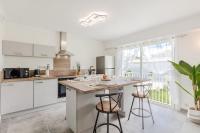 Le Lonsois - T3 lumineux avec extérieur - Bed and Breakfast Pau