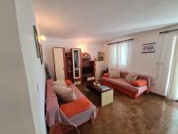 Apartmani Uvodić - B&B Rogoznica