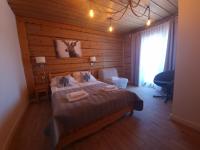 One-Bedroom Apartment with Terrace