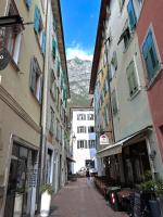 DolceVita a Riva centro con garage 90MQ - Ferienwohnung Riva del Garda