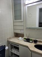 One-Bedroom Deluxe Apartment