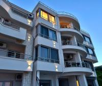 Two-Bedroom Apartment with Balcony and Sea View