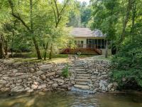 Riverfront Home w Deck & Hot Tub - B&B