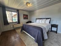 Estudio con 1 cama grande