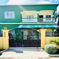 Olive Breeze II - B&B Runaway Bay