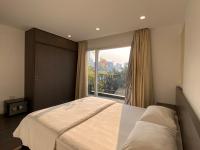 Appartamento con 2 Camere da Letto e Balcone
